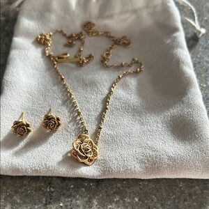 Kendra Scott Yellow Rose Ansel Rose Necklace and Earring Set